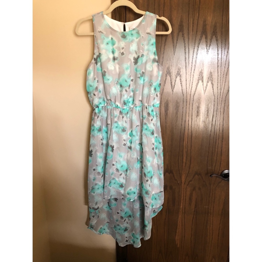 Charming Charlie sleeveless floral high low dress